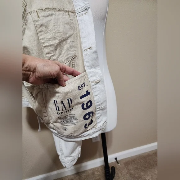 Gap Mens jean jacket - Picture 13 of 16